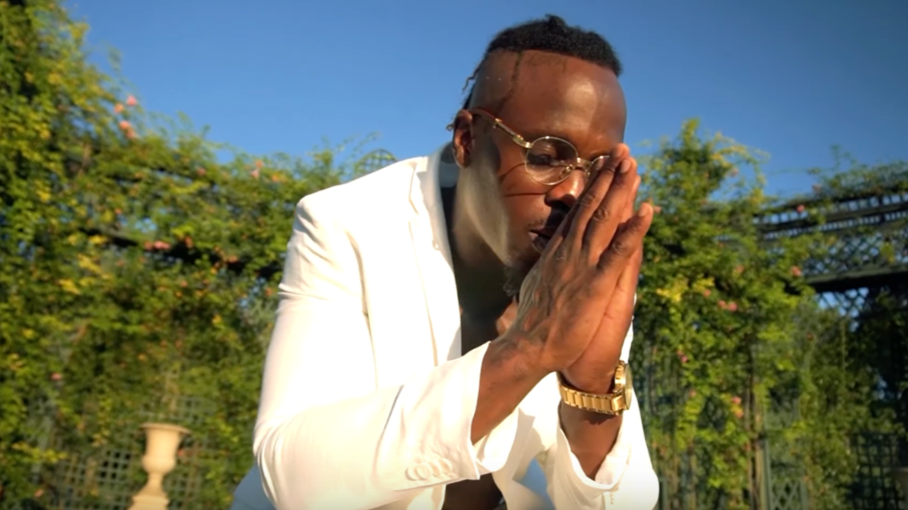 Médé fait "Toc Toc"