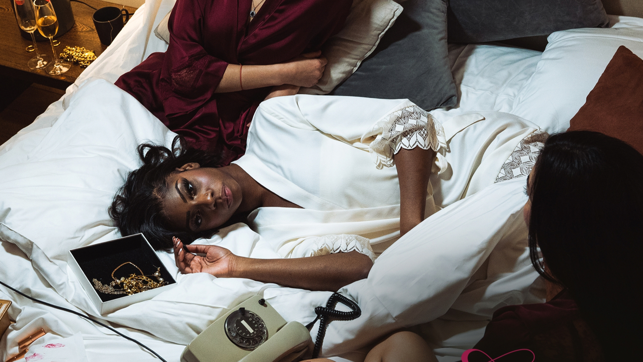 Melina est "Dangereuse" dans son nouveau single Melina est "Dangereuse" dans son nouveau single