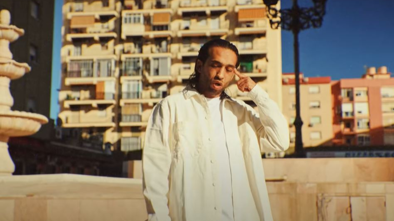 Mister You kicke comme à l'ancienne dans "El Tiburon"