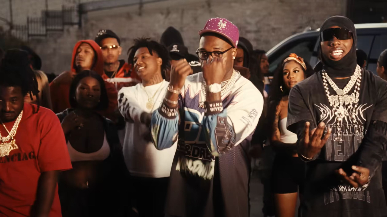 Mozzy : ça twerke fort dans son nouveau clip "BBL" avec Kalan.FrFr