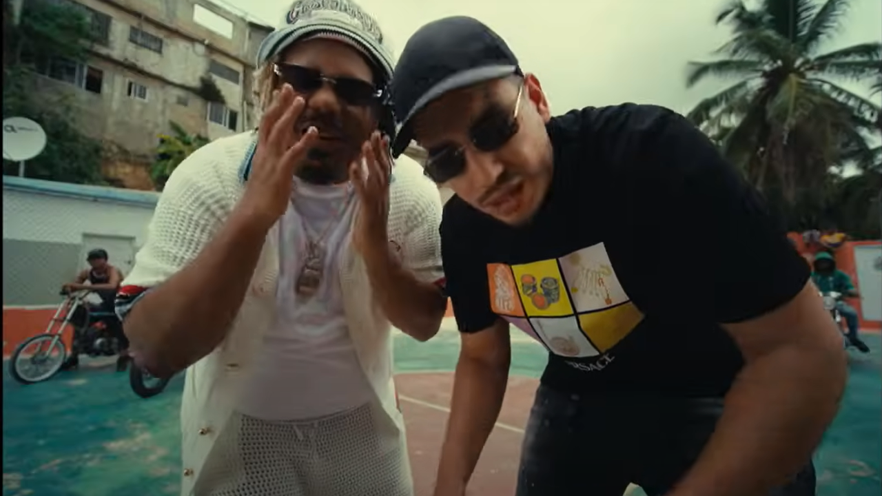 Niaks appelle Naza pour faire le hit de l'été dans "JEJE"