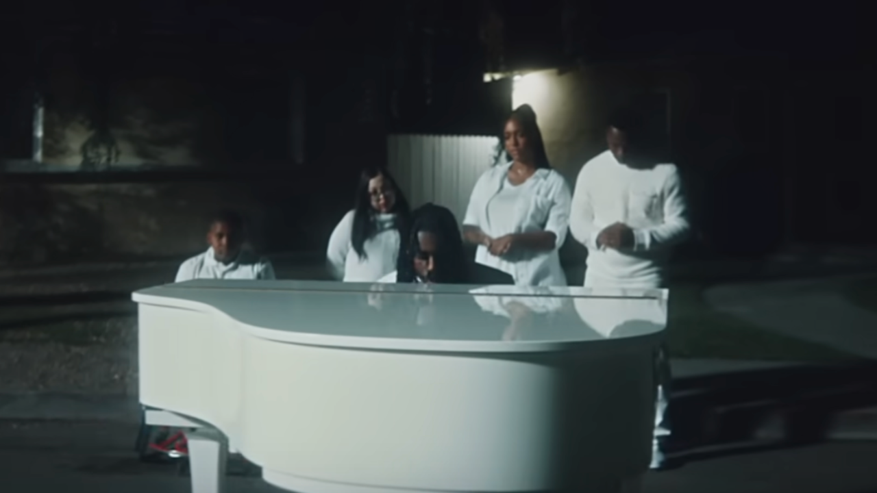 Polo G balance "Barely Holdin' On"