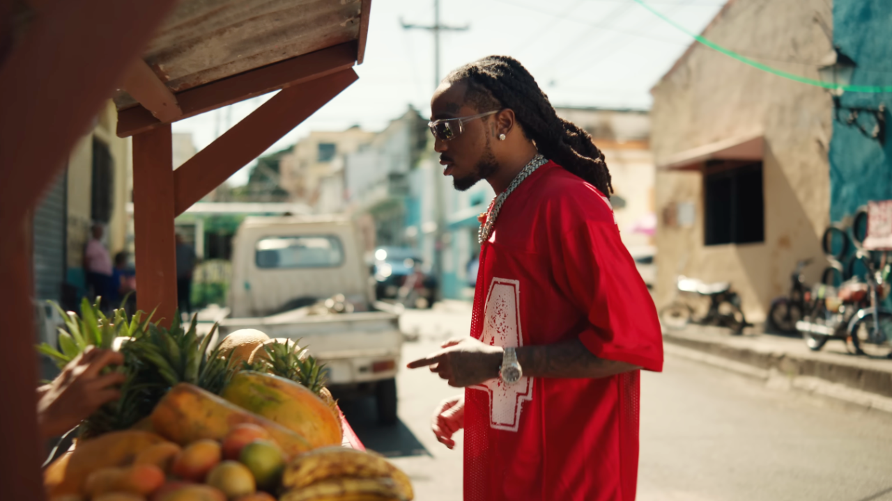 Quavo en République Dominicaine dans le clip de "Galaxy"