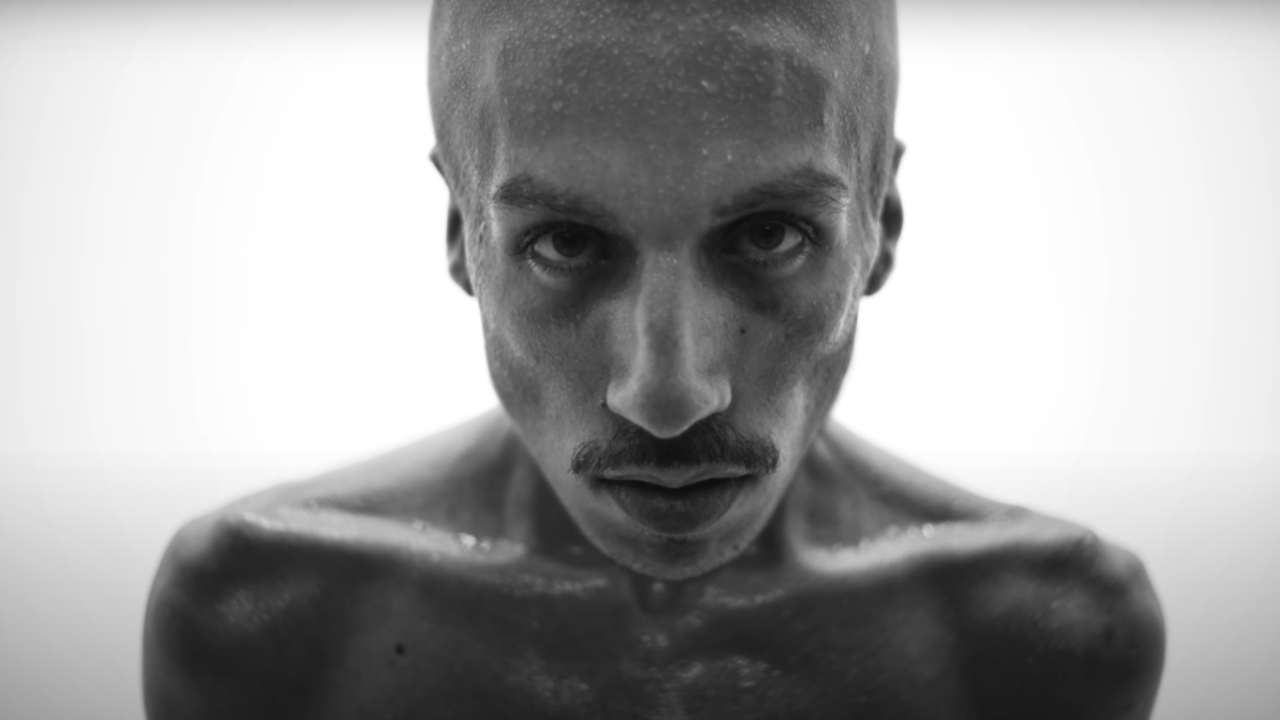 Rilès est en mode "SURVIVAL"