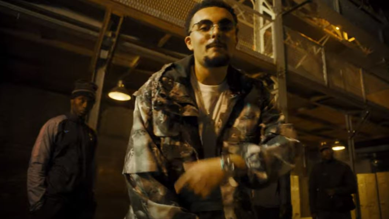 RK fat une "Tache de sang"