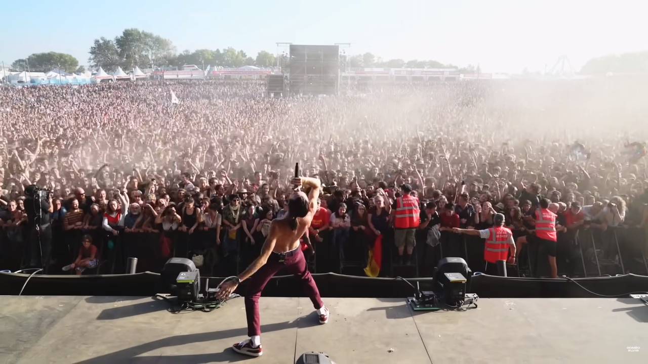 Roméo Elvis fête le "13/12"