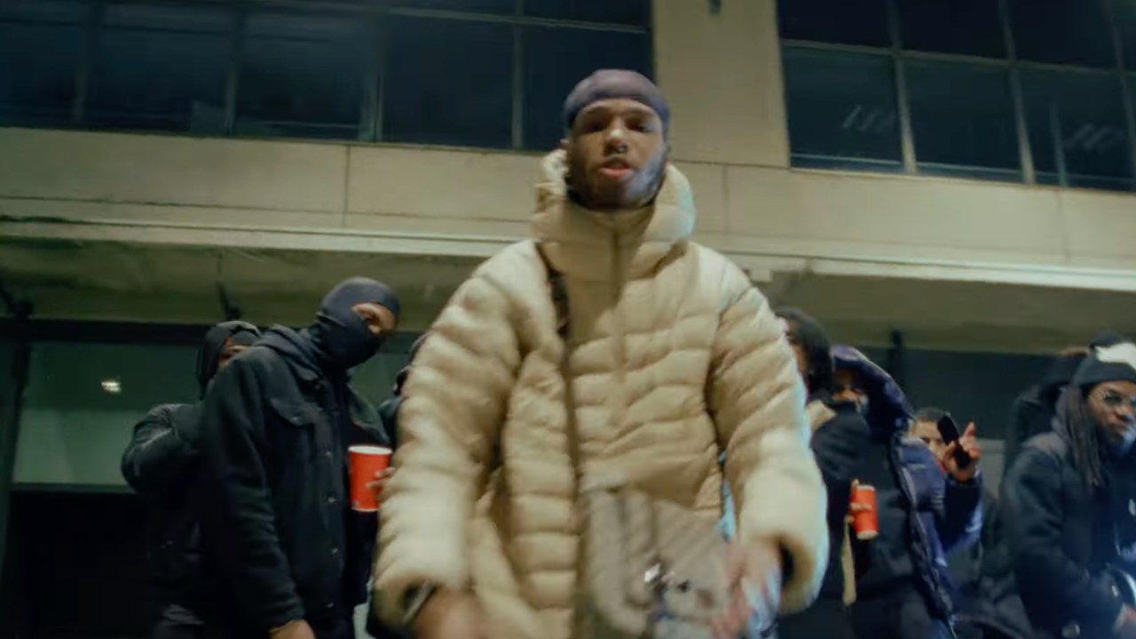 Roshi sort le "Canon"