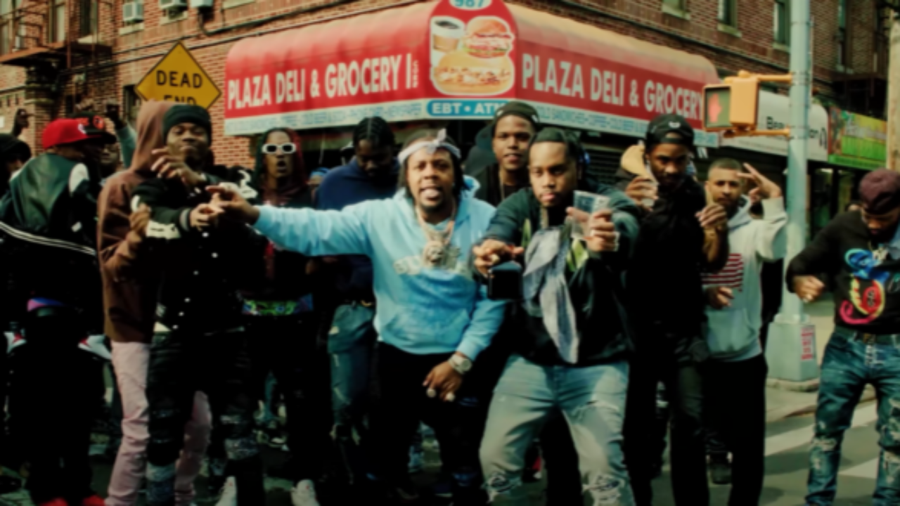 Rowdy Rebel invite Fivio Foreign et Fetty Luciano dans son nouveau clip "Posture"