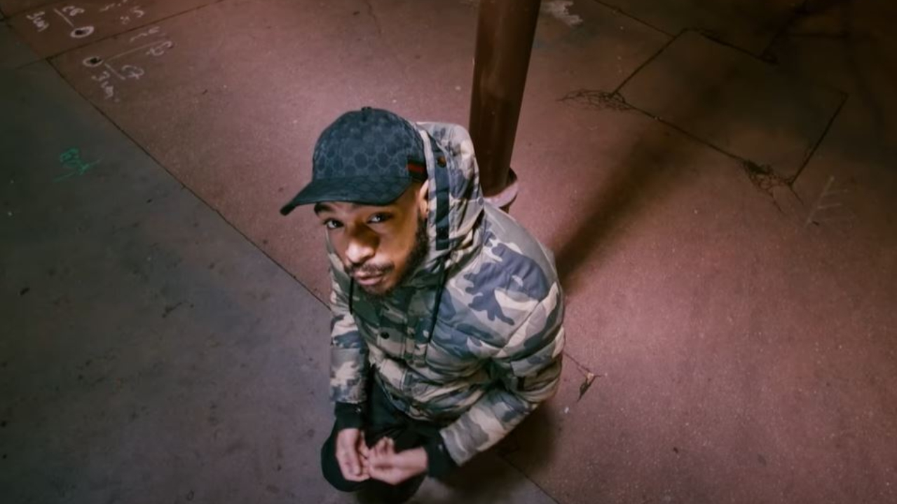 Rvzmo fait fort avec le clip de "D'Angelo"