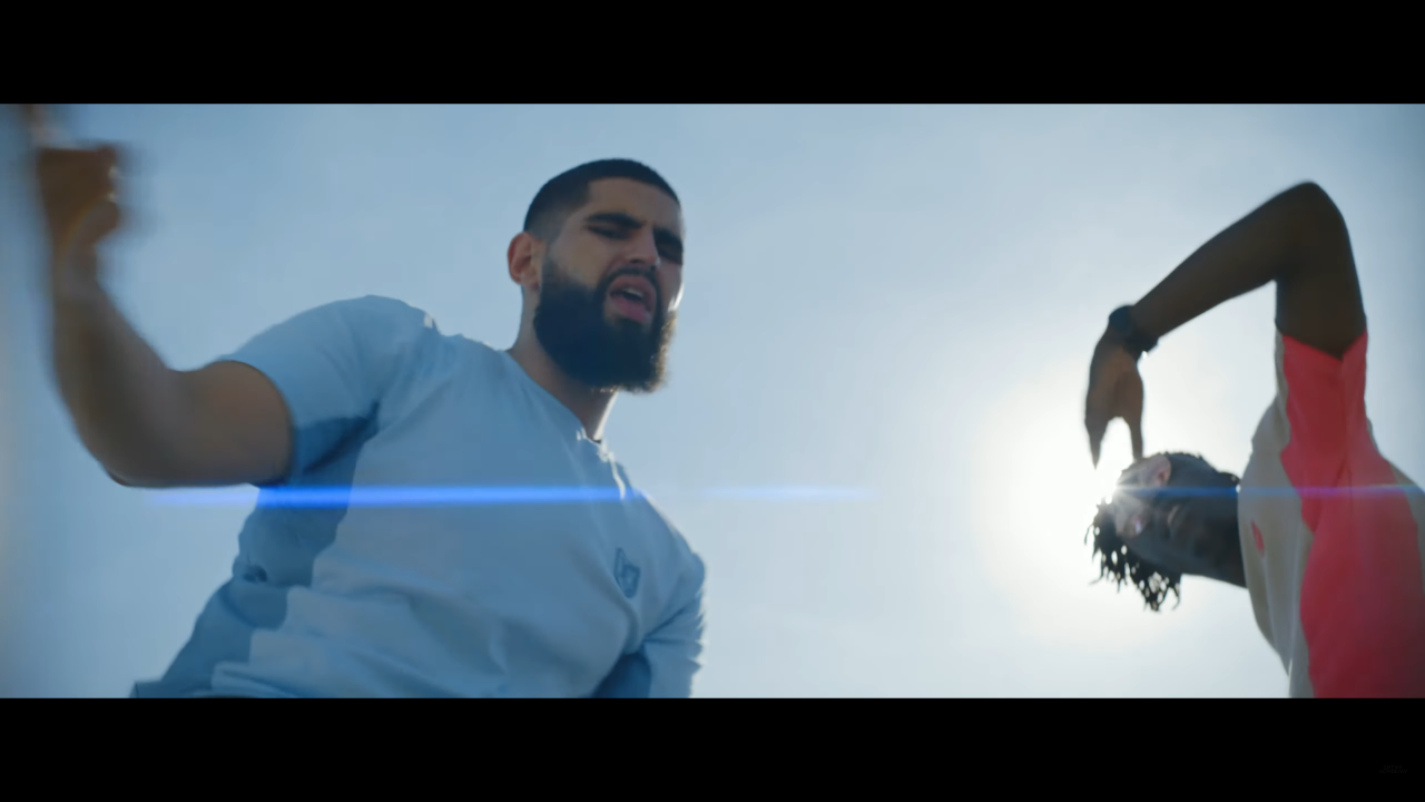 La Shtar Academy et SLK chantent la mélodie de la moula