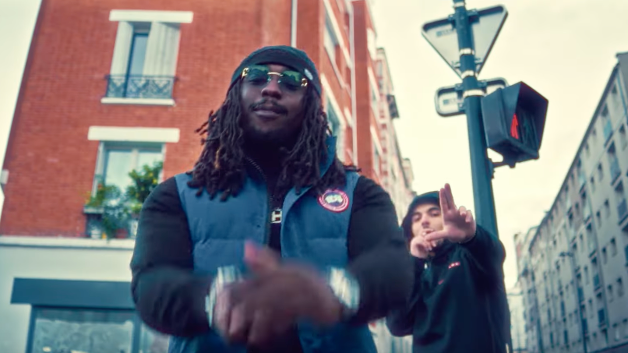 Saamou Skuu fume de la "Drogua"