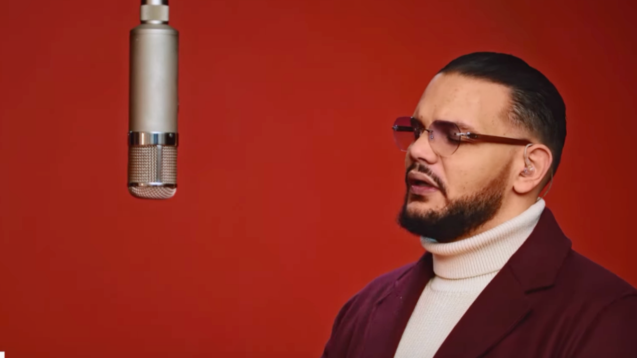 Sadek présente "Changement de propriétaire" chez Colors