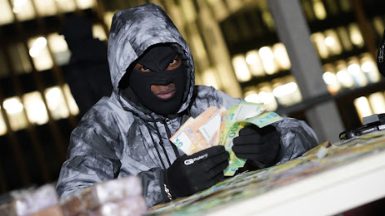 SANKHA revient en force avec ''Ze Wire'' SANKHA revient en force avec ''Ze Wire''