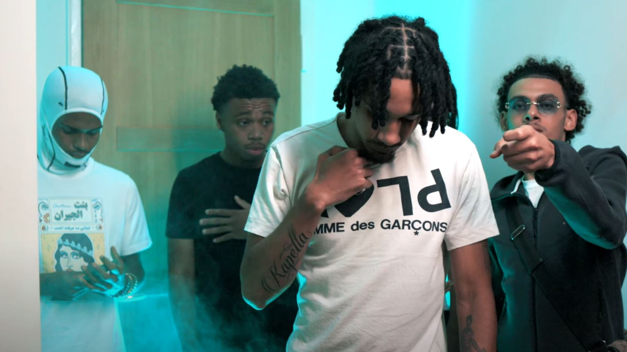 Seka fait le "Job" Seka fait le "Job"