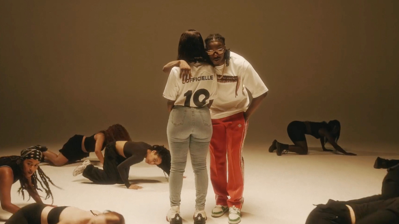 SenSey' nous présente "L'officielle"