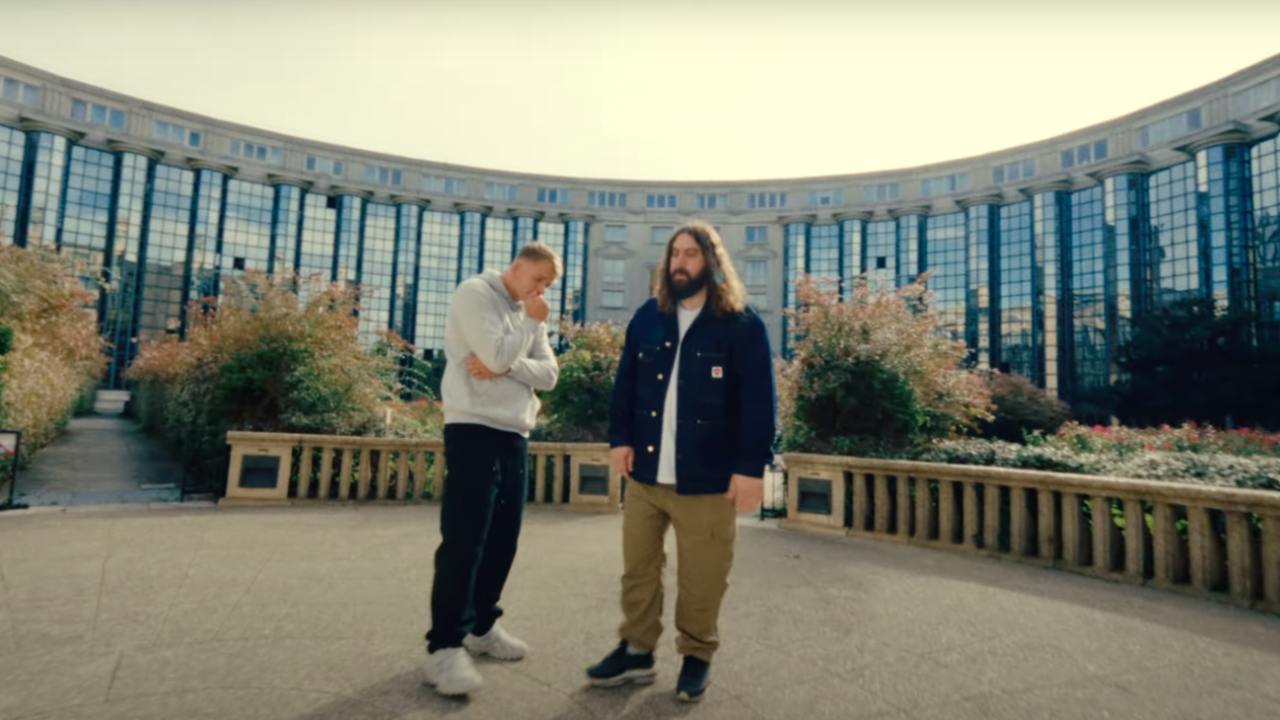 Sheldon de retour avec BEN plg sur "Arrondissement"