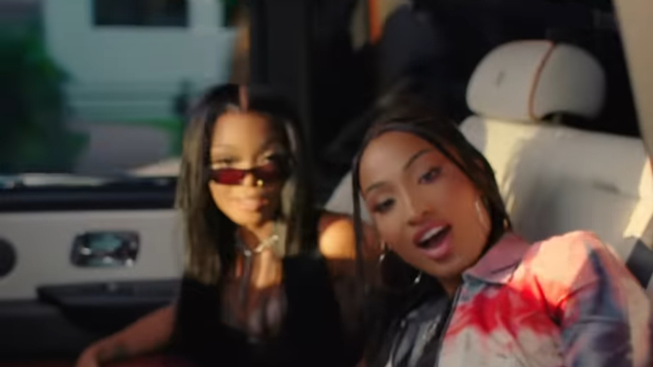Shenseea et Lola Brooke sexy dans "BEAMA" Shenseea et Lola Brooke sexy dans "BEAMA"