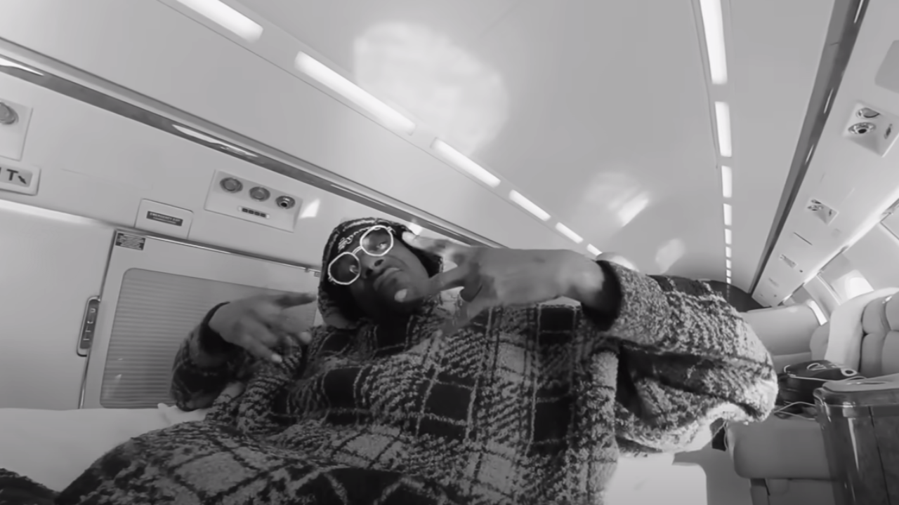 Snoop Dogg se situe "I'm From 21st Street"