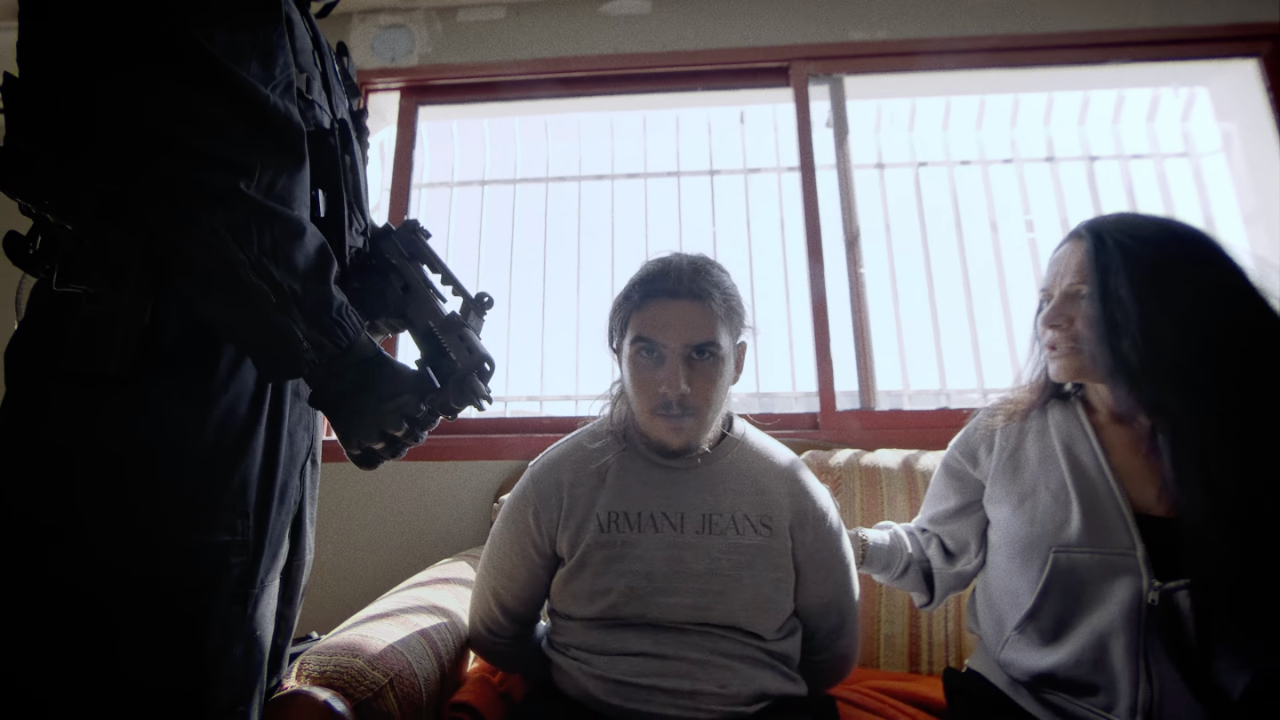 So La Zone en "GAV" dans son dernier single So La Zone en "GAV" dans son dernier single