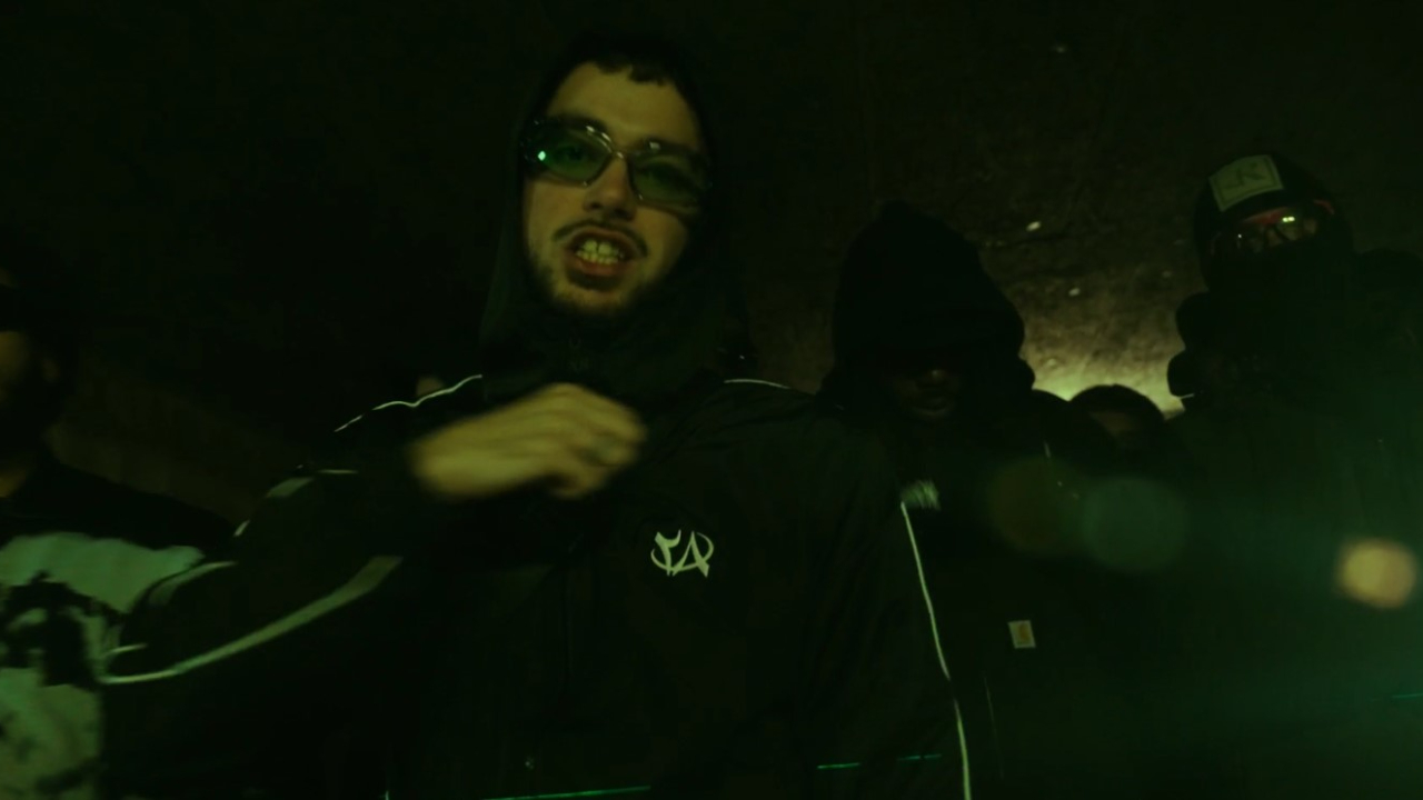 Sto dévoile le clip de "Hydro"