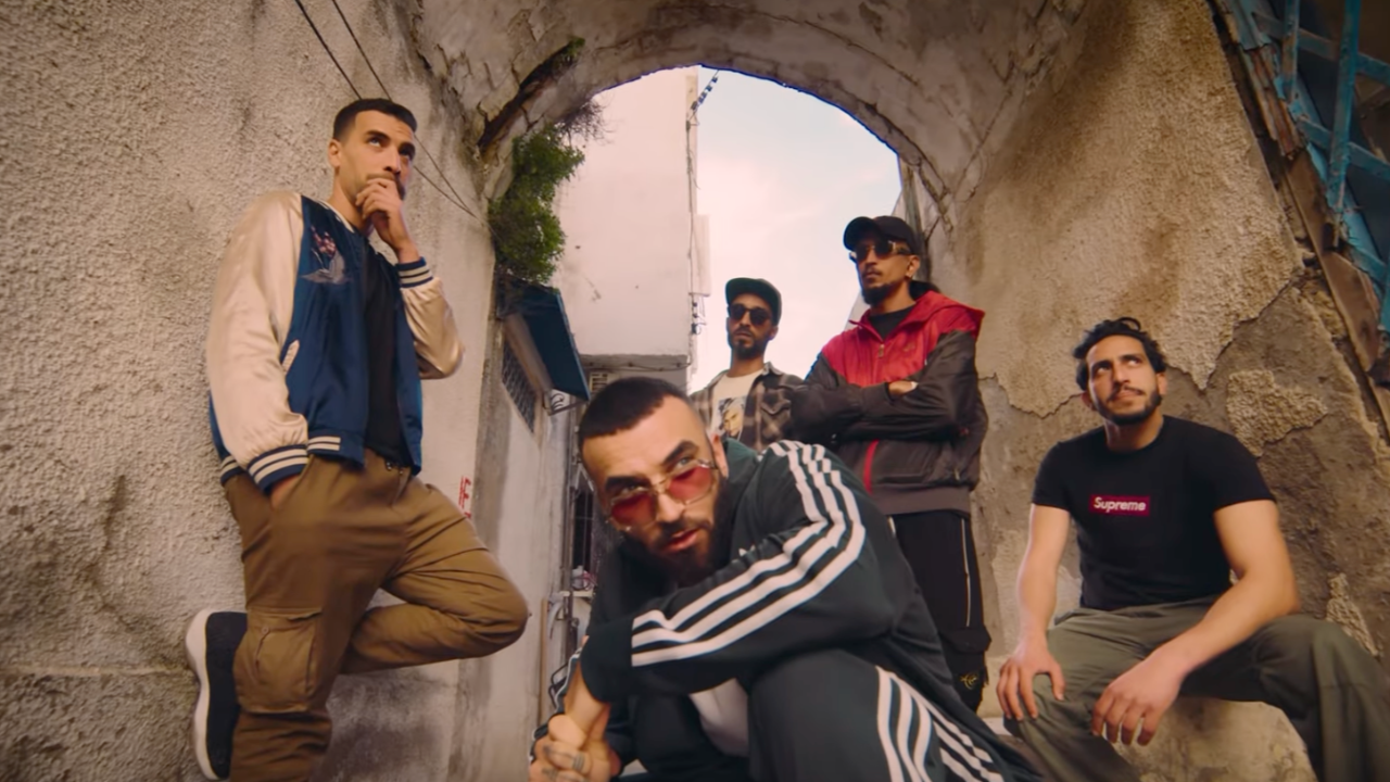 Usky regarde ça sur "Rétina"