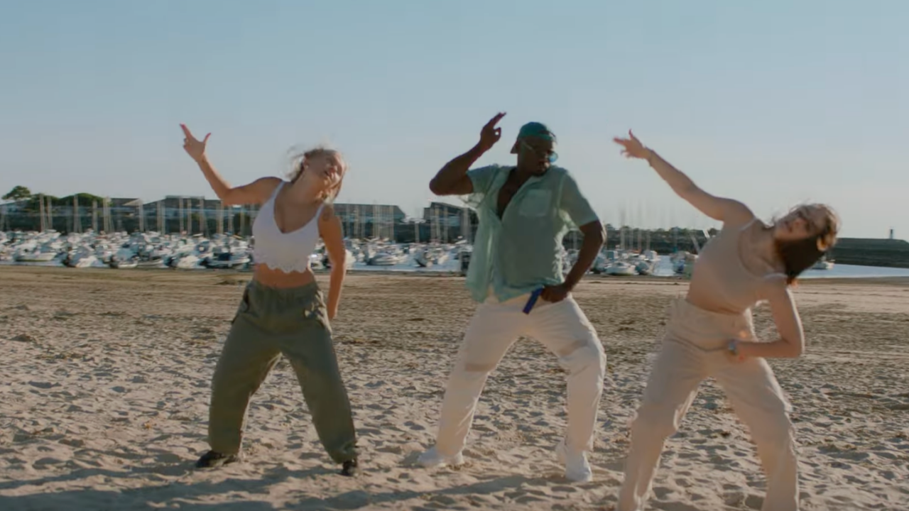 Vacra fait du "Tiki Taka"