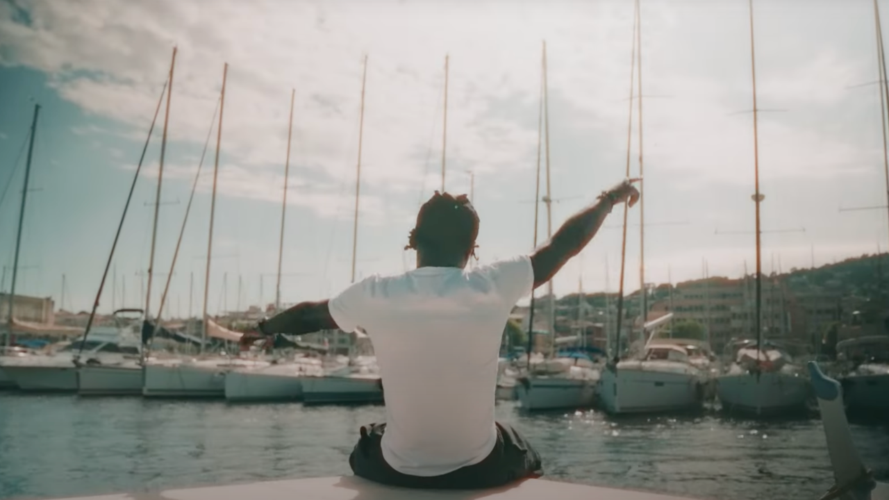 Wayne Flenory dévoile "SUNSET"