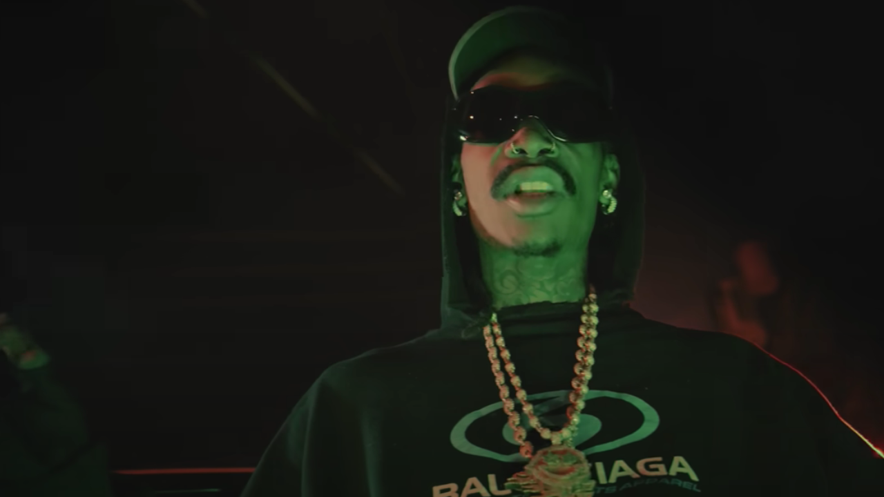 Wiz Khalifa se vante dans  "Up The Ladder"