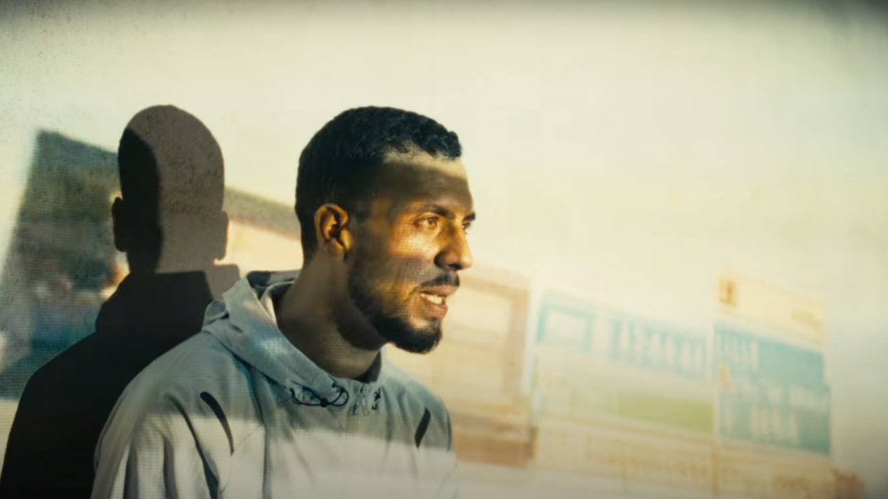 YL est de retour avec "LARLAR 8 (Ma 6-T A Cracker)" YL est de retour avec "LARLAR 8 (Ma 6-T A Cracker)"