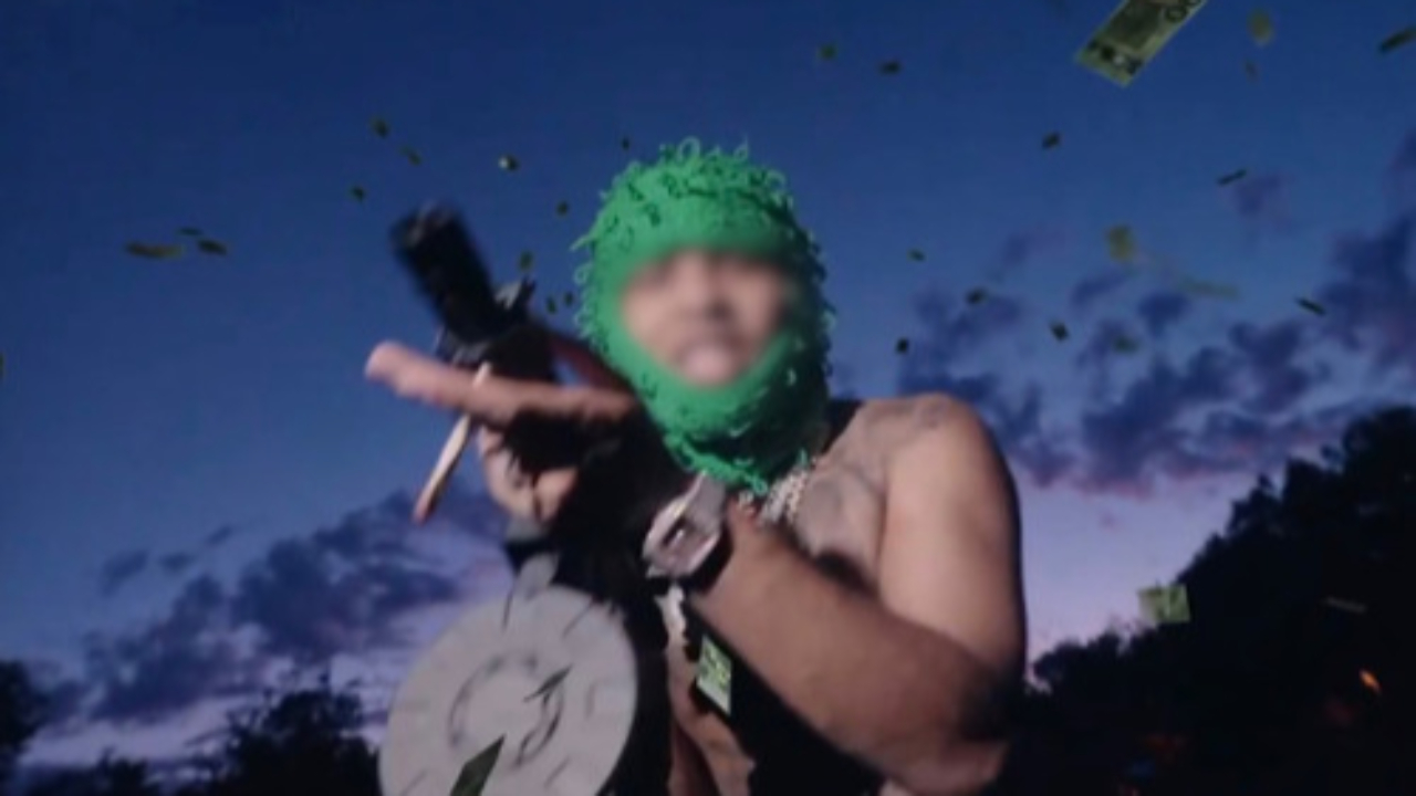 Zola lance une série de freestyles sur Instagram