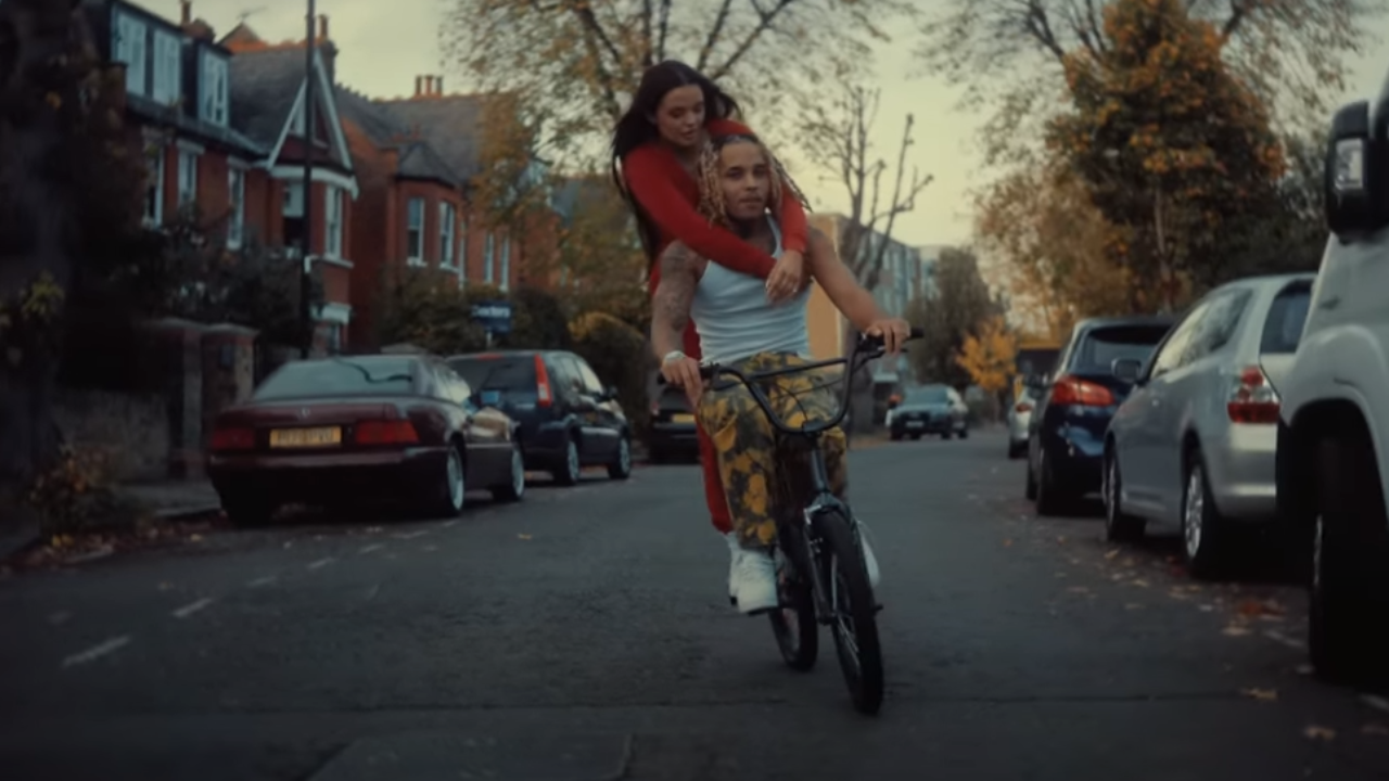 Zola nous présente "Amber"