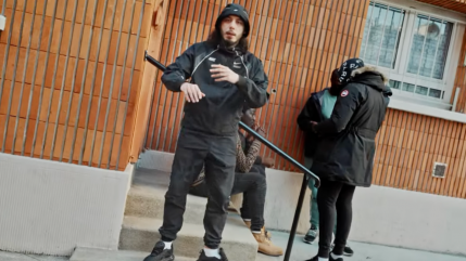 Aero se demande "Ça dit quoi ?"