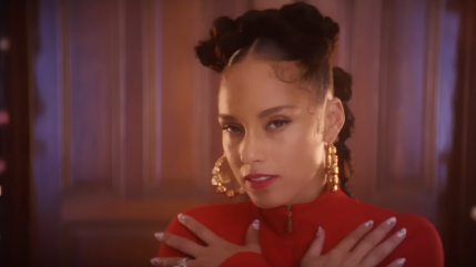 Alicia Keys à l'heure de Noël avec "December Back 2 June"