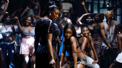 Aya Nakamura invite Ayra Starr sur le remix de "Hypé"