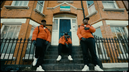 BRVMSOO de retour avec deux nouveaux morceau, "NO TIME" et "ENVOIE DÉCAISSE"