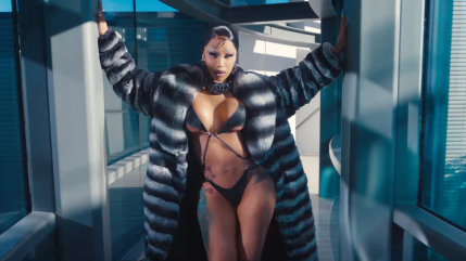 Cardi B fait son retour avec le freestyle "Like What" Cardi B fait son retour avec le freestyle "Like What"