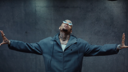 Chris Brown invite Davido et Lojay sur "Sensational"