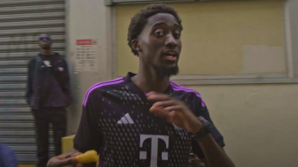 Couli B kicke fort sur "La Garde" Couli B kicke fort sur "La Garde"