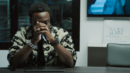 Dadju doute dans le clip de "On verra (épisode 3)"