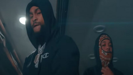 Dave East et Cruch Calhoun très gangsta dans "On Sight" Dave East et Cruch Calhoun très gangsta dans "On Sight"