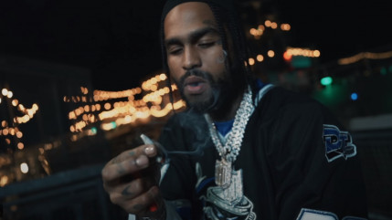 Dave East mitraille dans son remix de "Slip" (Eastmix) Dave East mitraille dans son remix de "Slip" (Eastmix)