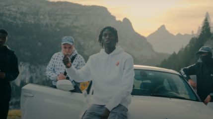 Doumams fait face au "Miroir"