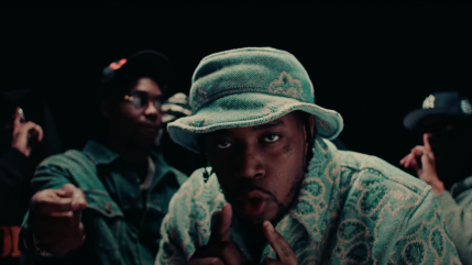 Fivio Foreign balance la "Hot Sauce" dans son nouveau single