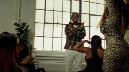 Fivio Foreign doublement de retour avec "Drillin" et "One Night"