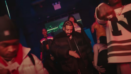 French Montana, Kyle Richh et Jenn Carter sont joyeux dans le clip de "Too Fun" French Montana, Kyle Richh et Jenn Carter sont joyeux dans le clip de "Too Fun"