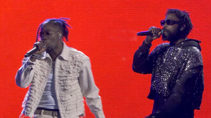 Gazo et Damso ouvrent la cérémonie des Flammes avec "La Rue"