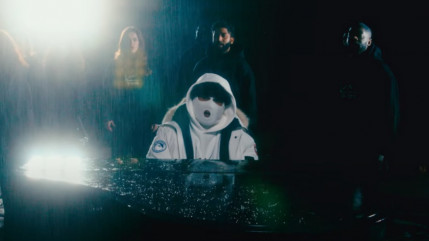 Good Bana surprend avec "Encore" Good Bana surprend avec "Encore"