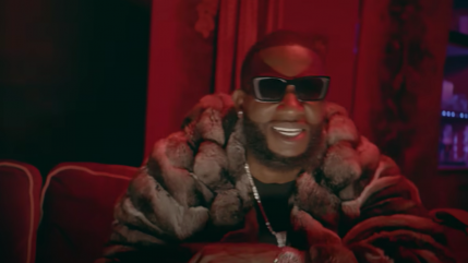Gucci Mane parle de lui-même dans "Must Be Me"