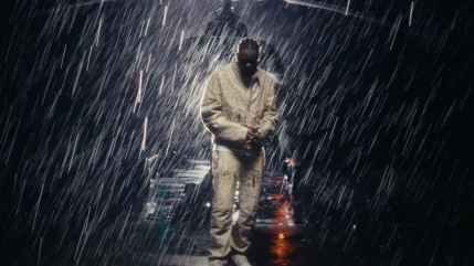 Guy2Bezbar balance "Tout l'été", premier extrait de son prochain projet