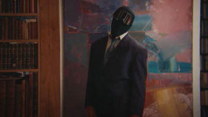 Houdi très surprenant avec le clip de "Ailleurs"